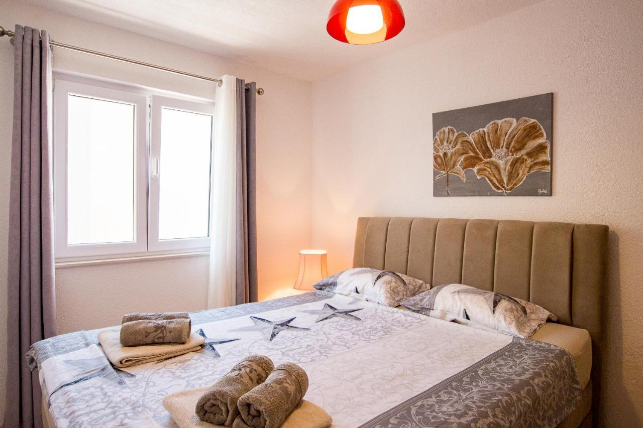 Apartments Ivica & Marica Celina Bagian luar foto